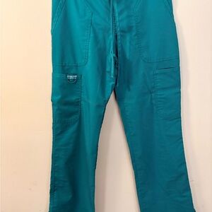 Cherokee workwear women’s hunter Green Cargo Scrub Pants ww120